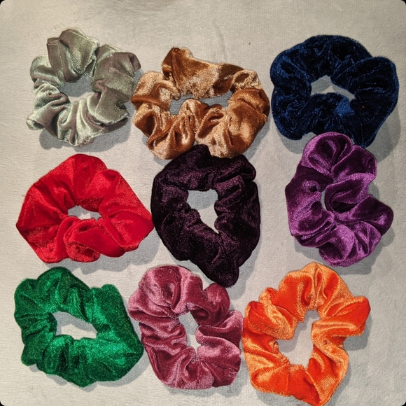 9 brand new colorful soft velvet like material scrunchie bundle hair scrunchie - Picture 2 of 5